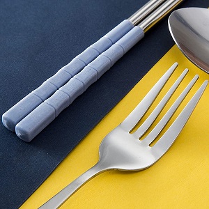 Home Cloud Premium Stainless Steel Cutlery Set of 3-Piece (Spoon, Fork, Chopsticks) Including Travel Spoon Box - Exquisite Portable Tableware for Customized Gifts (Blue)
